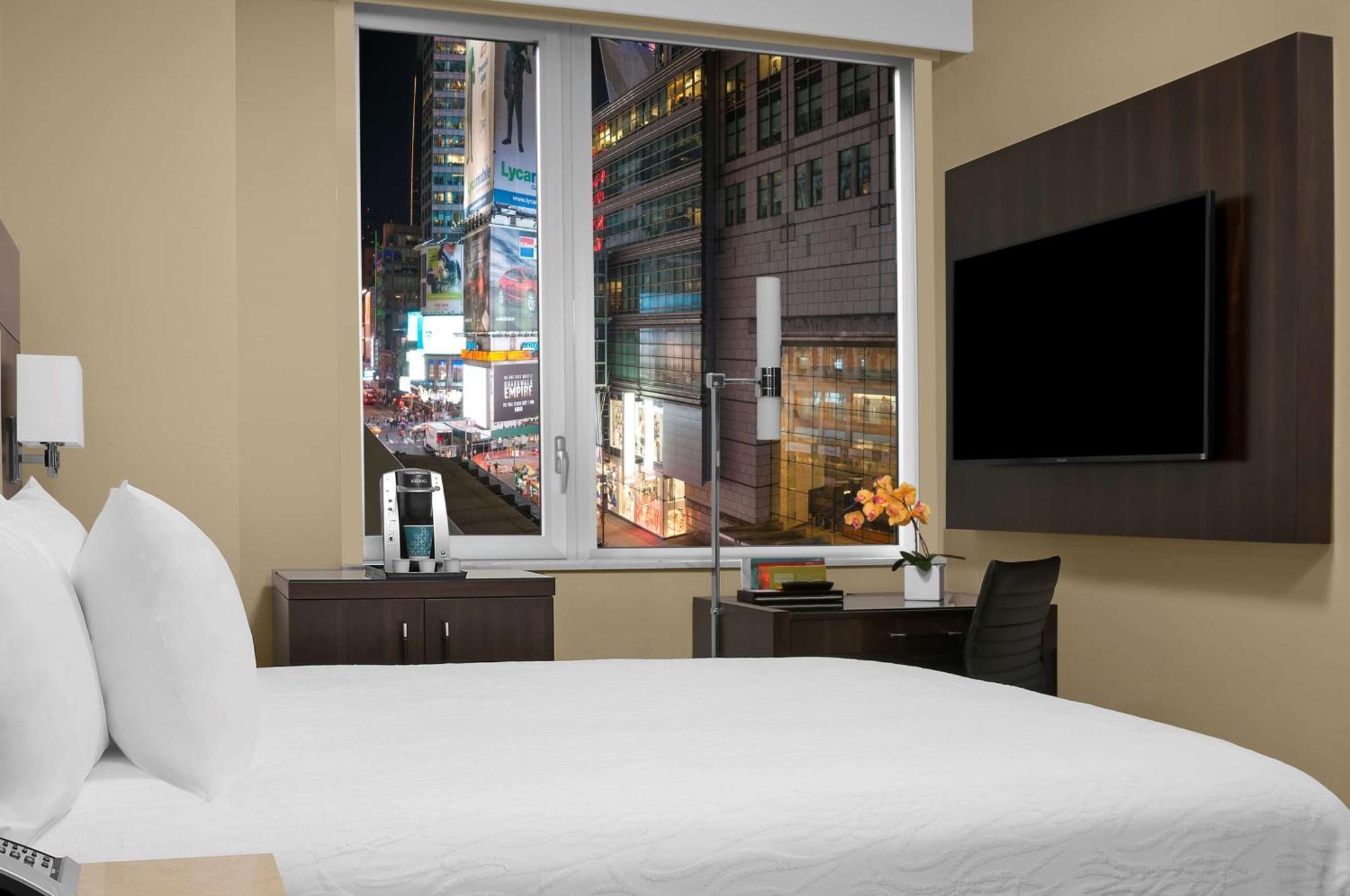 Hilton Garden Inn New York - Times Square Central Zewnętrze zdjęcie